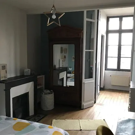 Maison Typique Bordeaux Avec Piscine 贝格勒