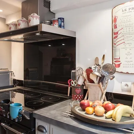 Maison Typique Bordeaux Avec Piscine Ferienhaus *