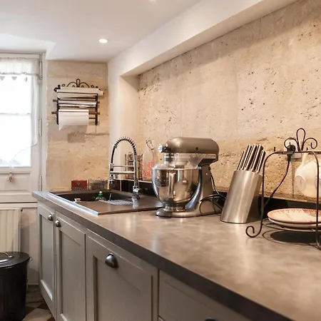 Maison Typique Bordeaux Avec Piscine *