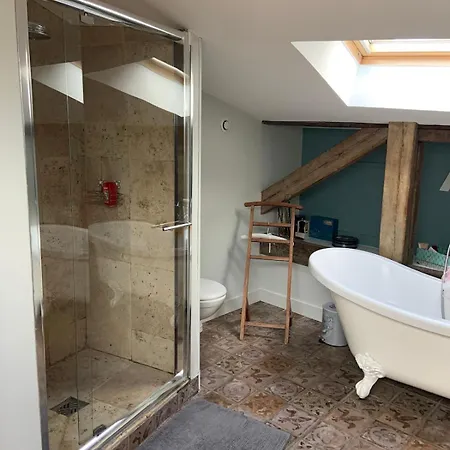 Maison Typique Bordeaux Avec Piscine Ferienhaus *