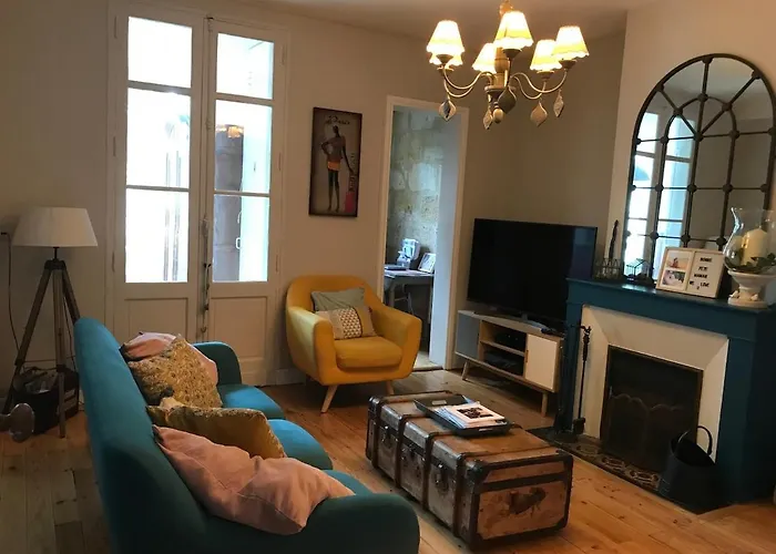 Maison Typique Bordeaux Avec Piscine * Bègles